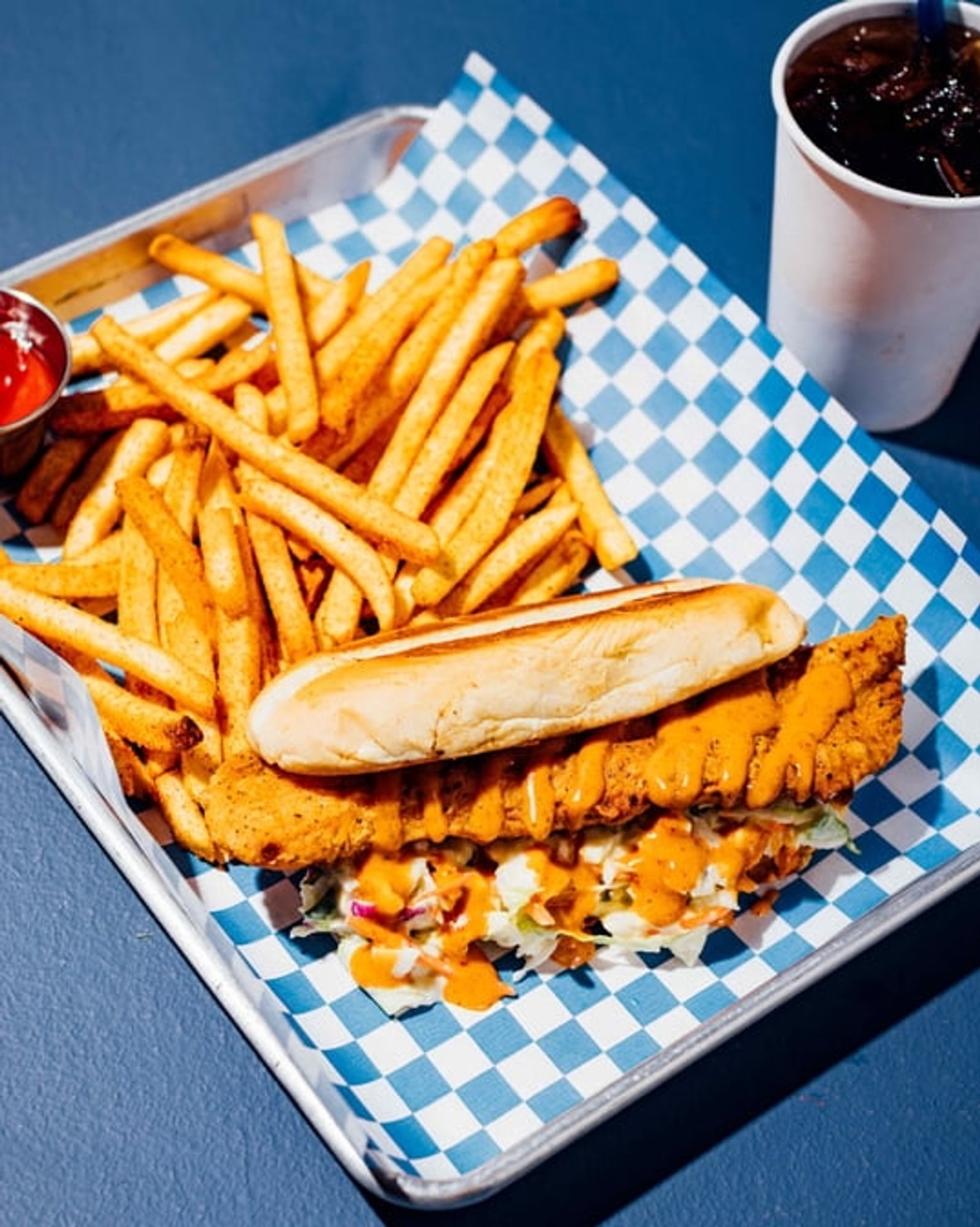Fish Fillet Sandwich W/ Chips (Fries)