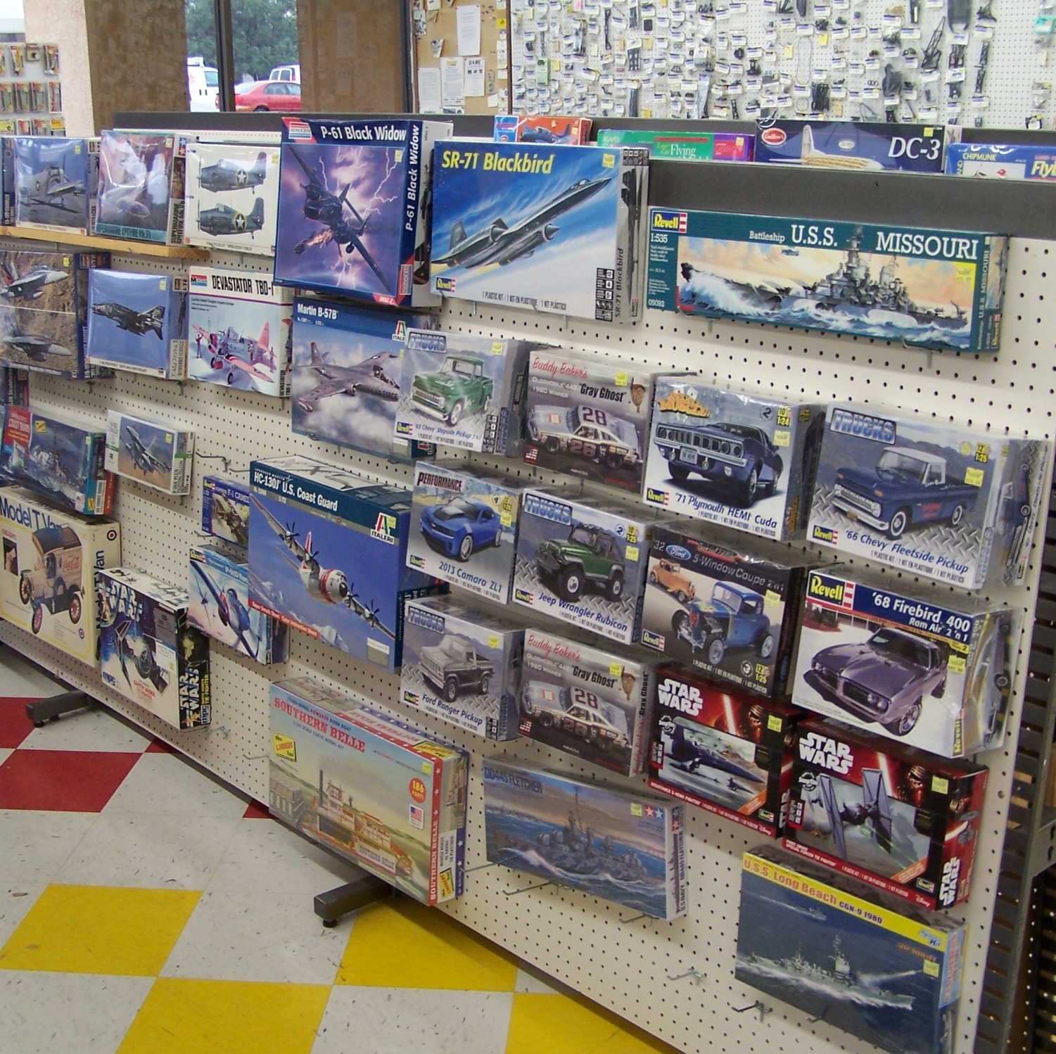 T&T Hobby Shop of Plano Photo