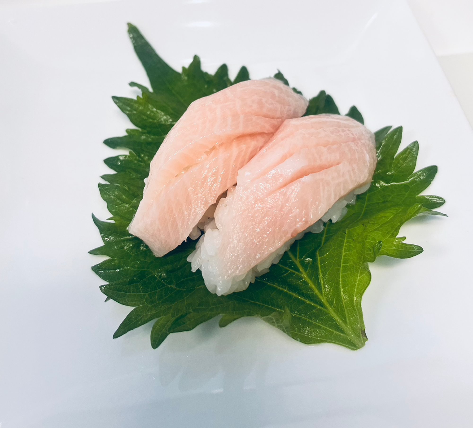 Hamachi Toro