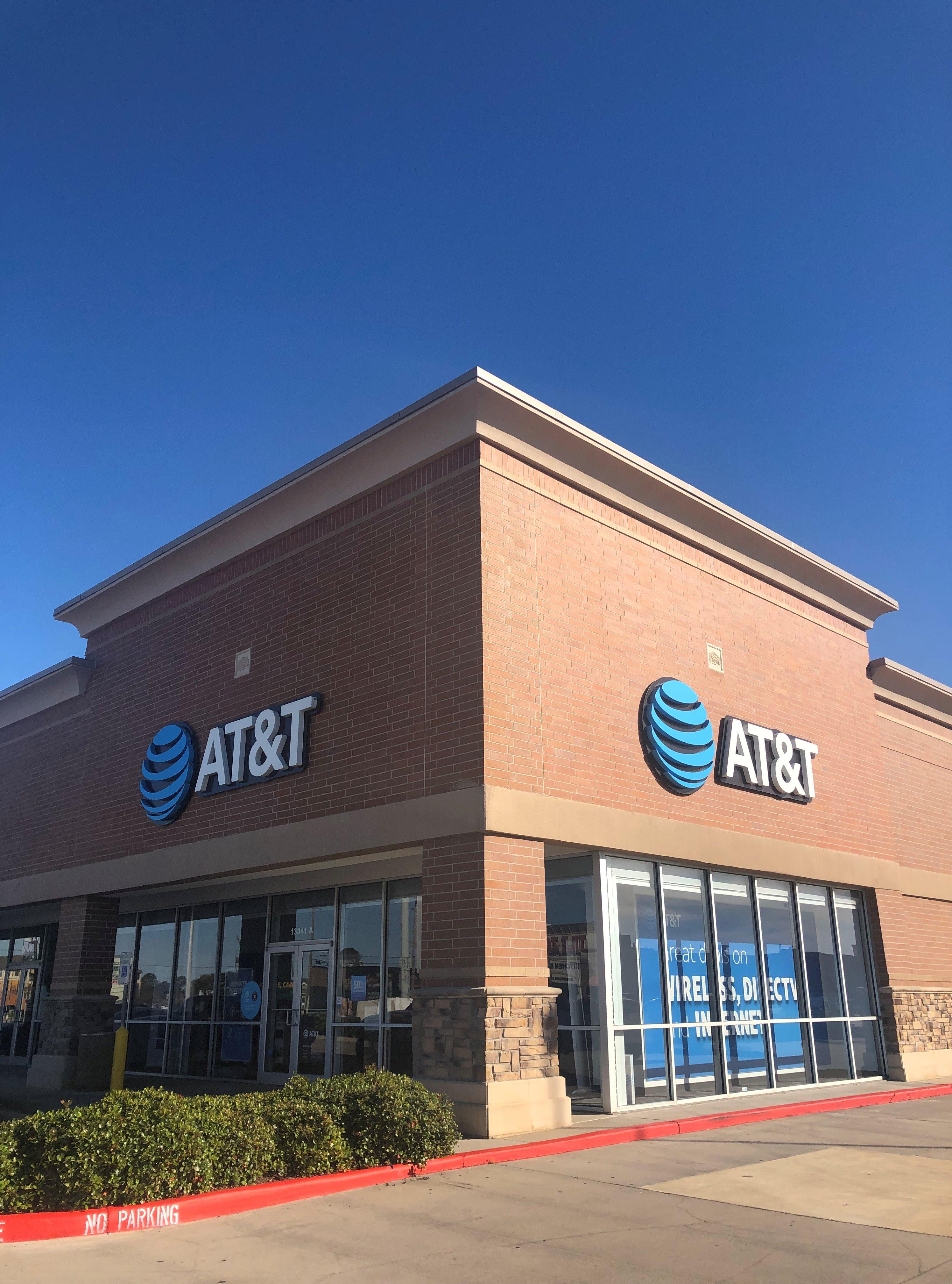 AT&T Store Photo