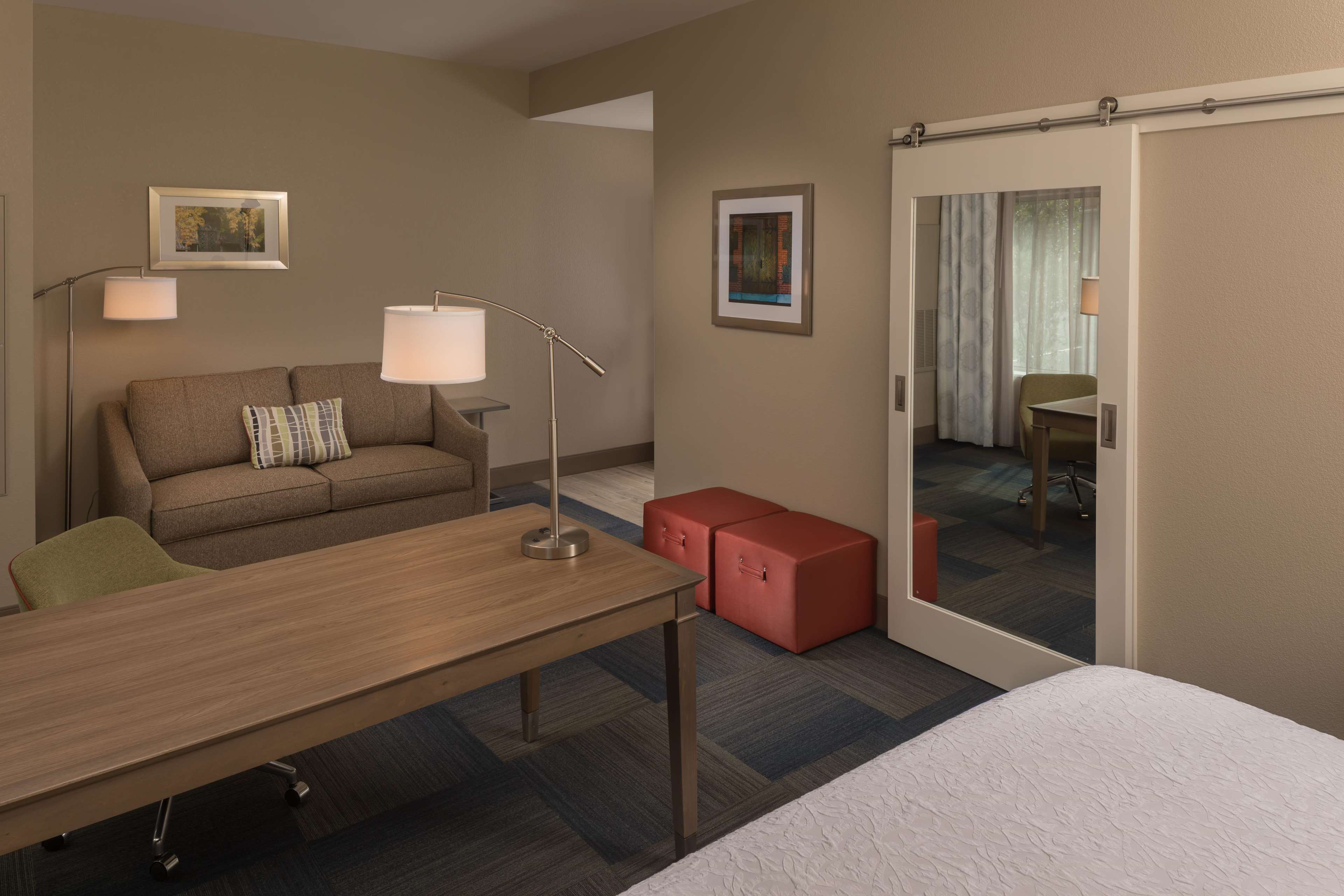 Hampton Inn & Suites Asheville Biltmore Village Photo