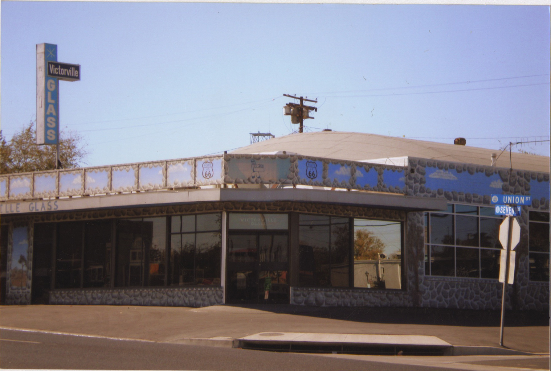 Victorville Glass Co Inc Photo