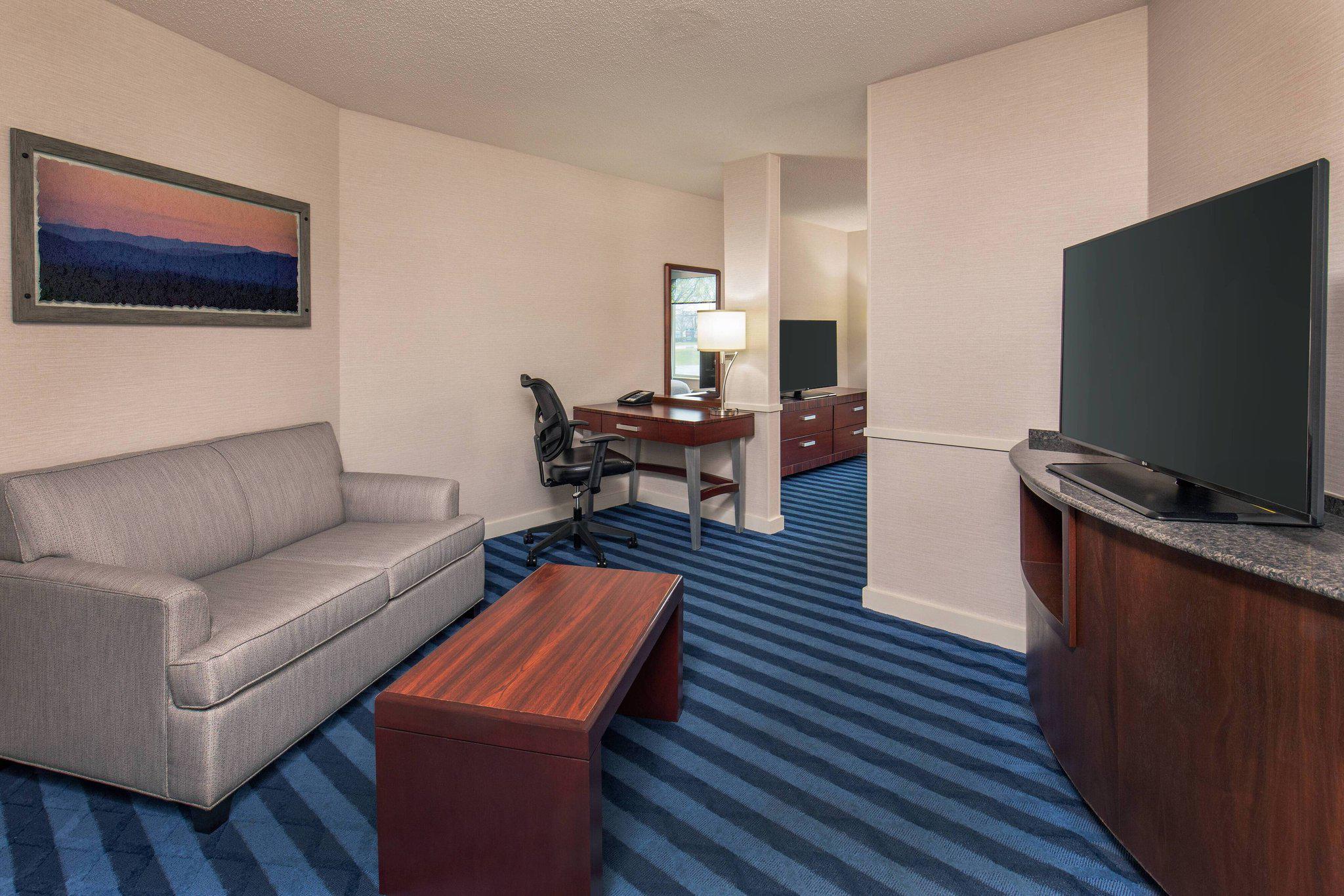 Fairfield Inn & Suites by Marriott Lancaster Photo