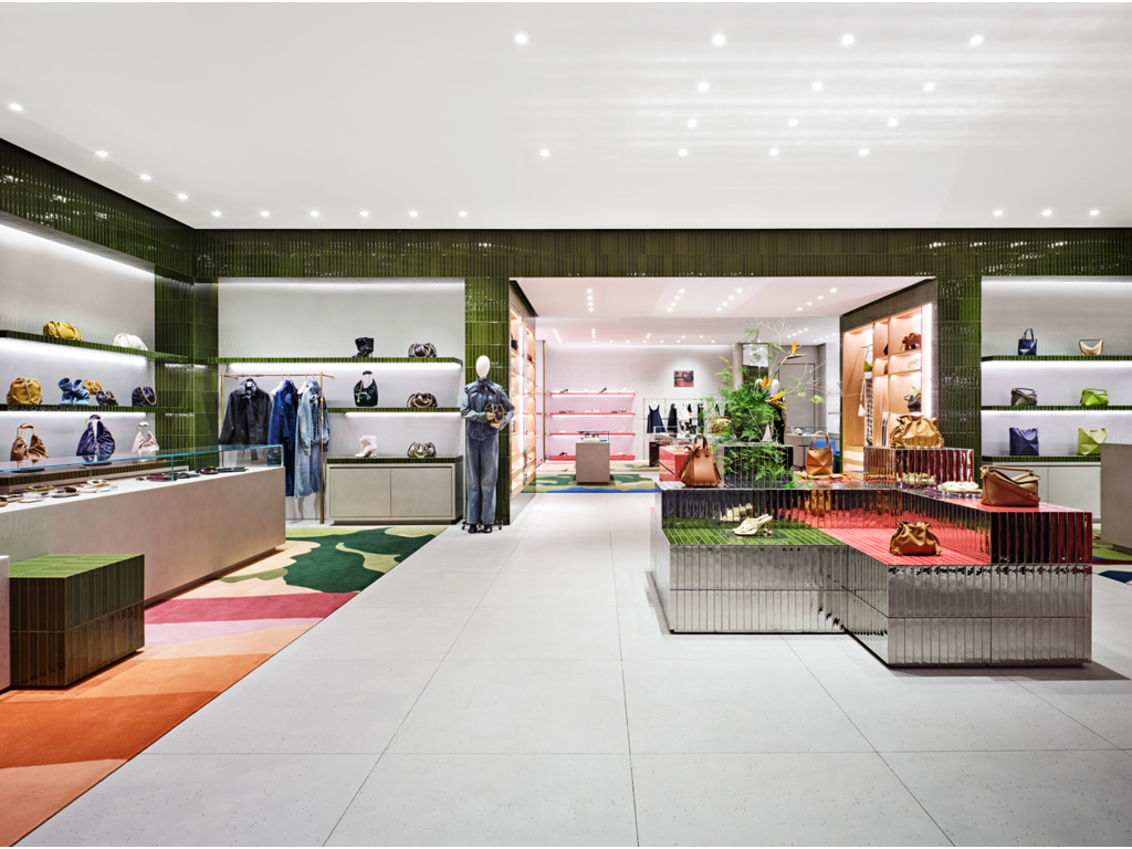 LOEWE Copley Place Image