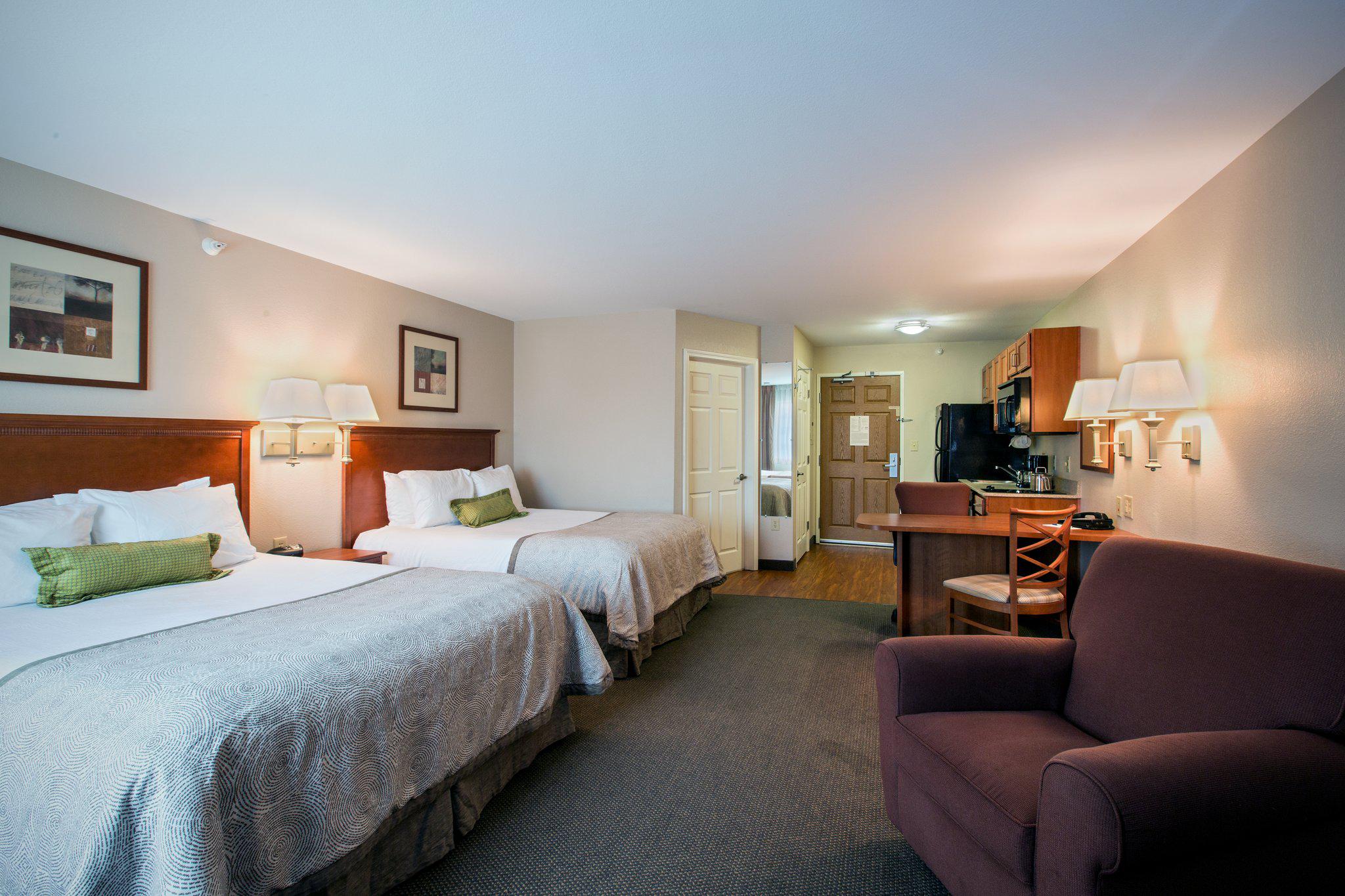 Candlewood Suites Indianapolis Northwest Photo