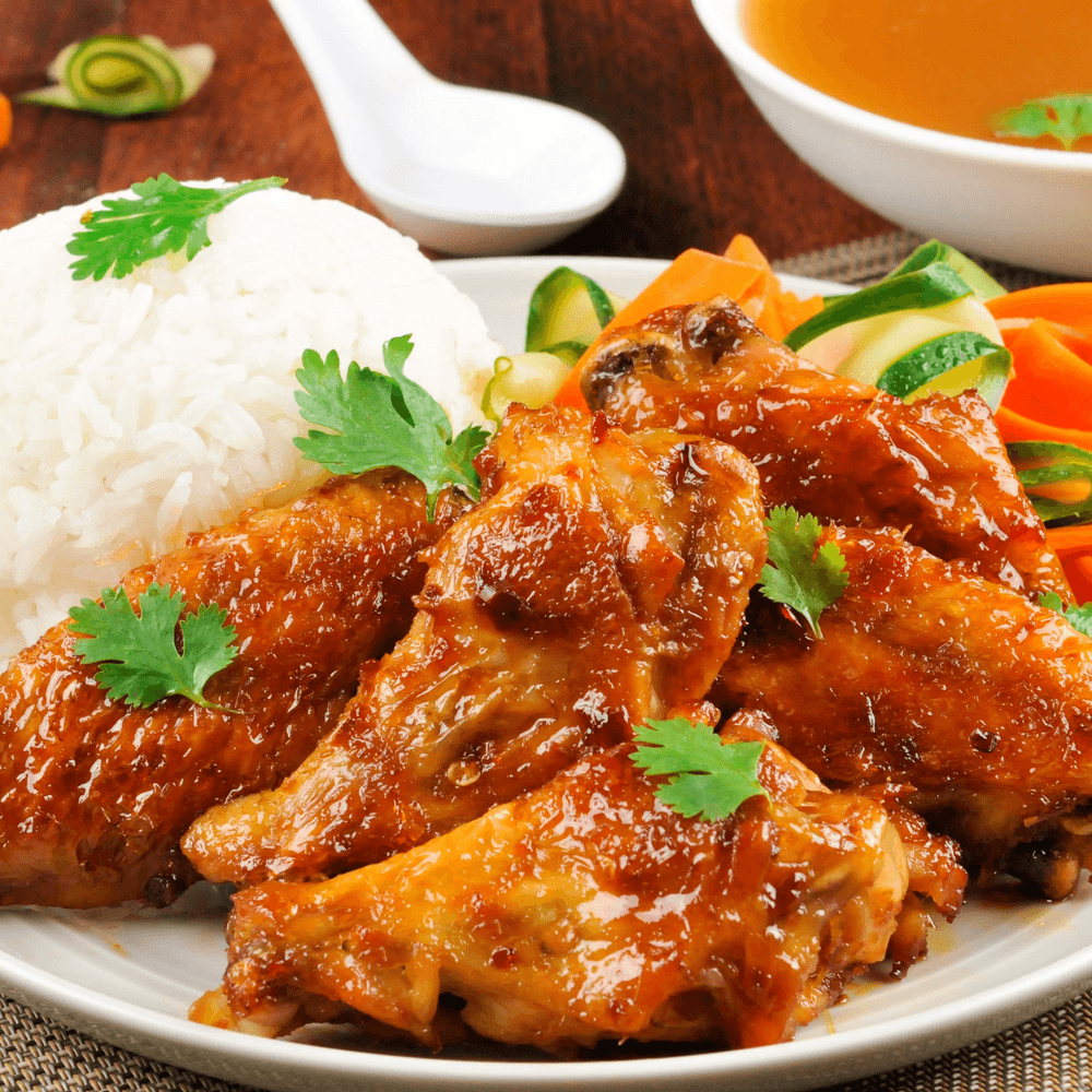 C20. Crispy Chicken Wings w/ Rice (Com Canh Ga)
