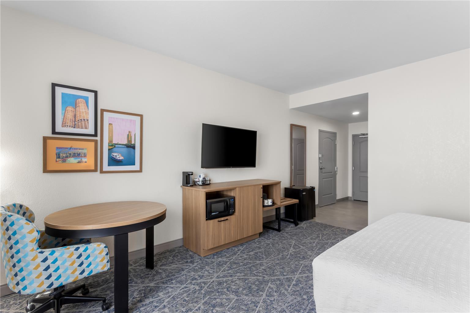 Hampton Inn & Suites Chicago Deer Park Image