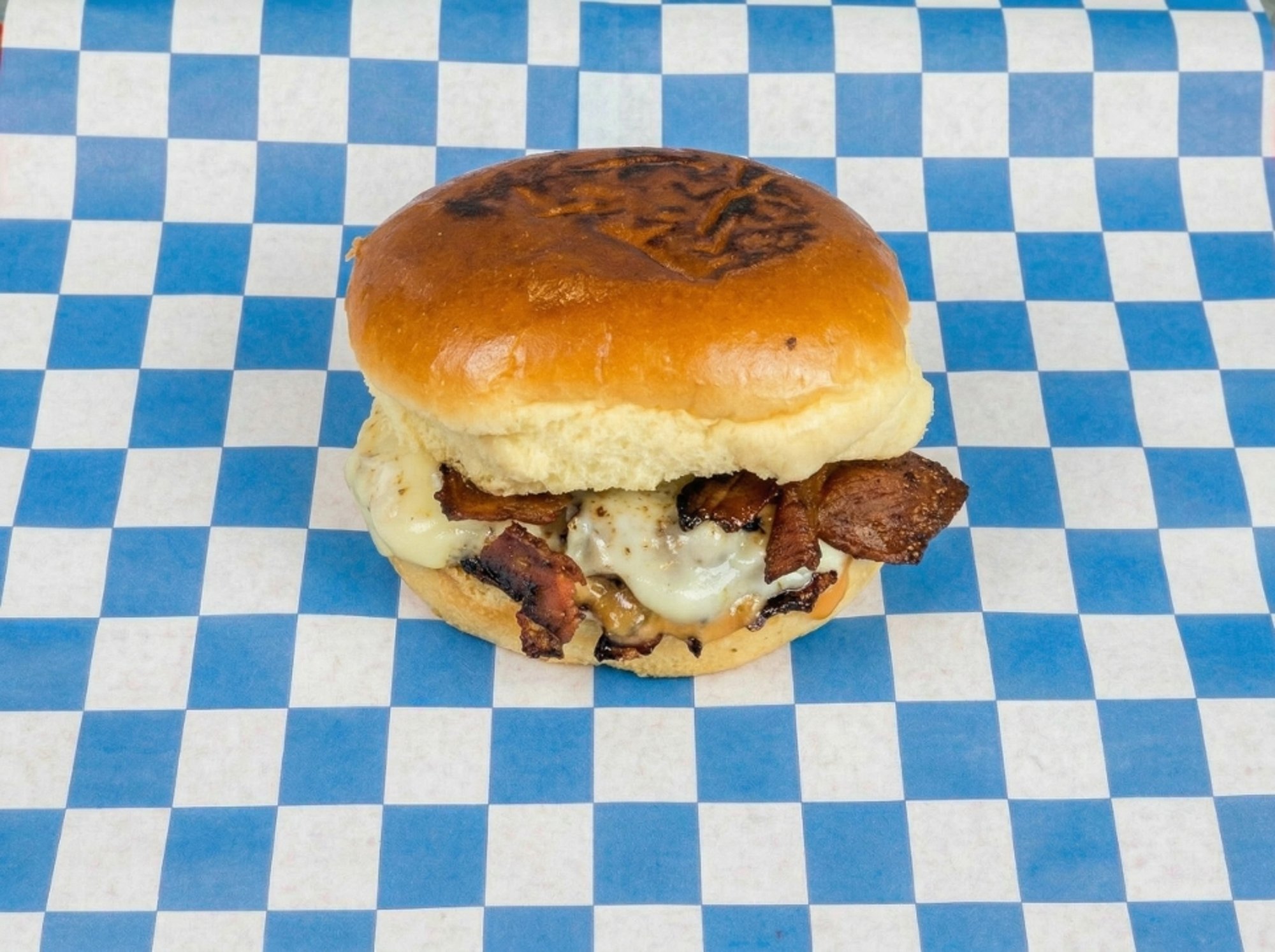 CHIPOTLE PEPPER JACK BURGER