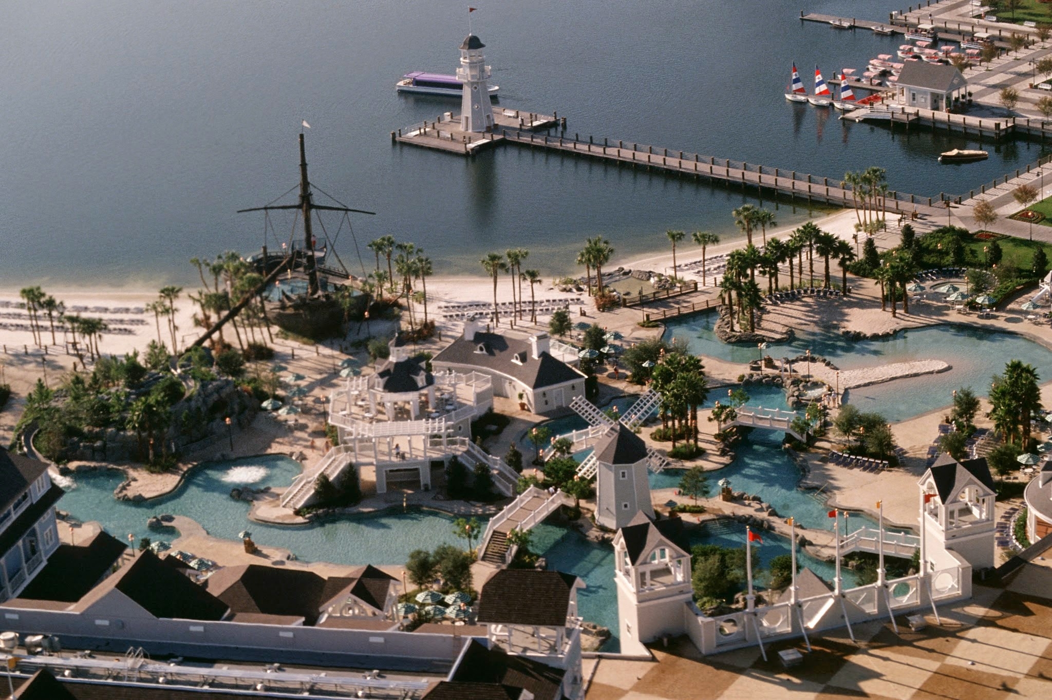 Disney's Yacht Club Resort Photo