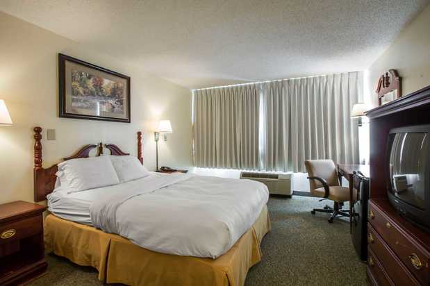 Images Quality Inn