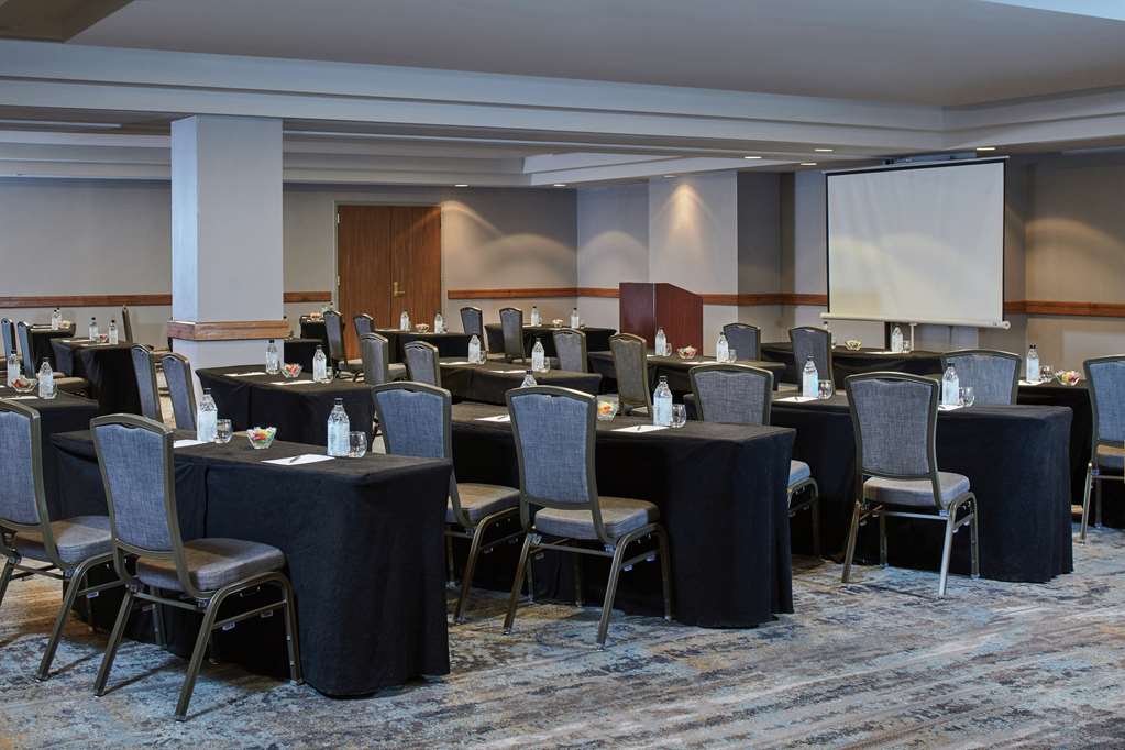 Hilton Anchorage Image