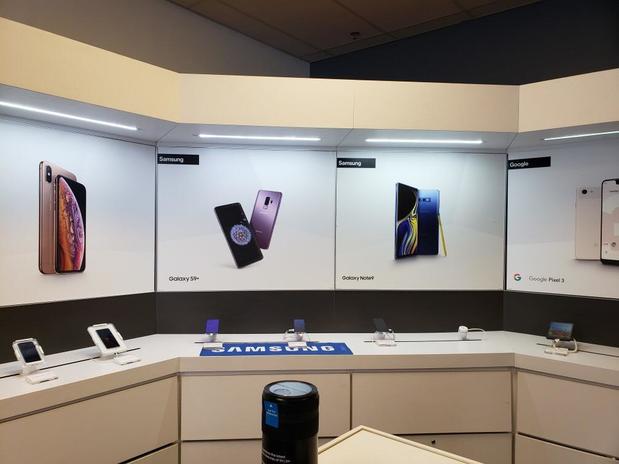 Images Verizon Authorized Retailer, TCC