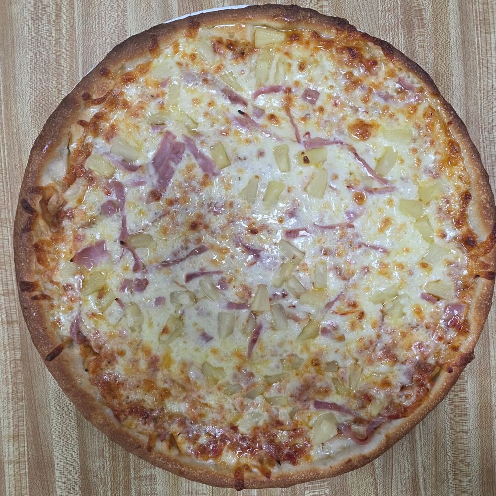 Hawaiian Pizza