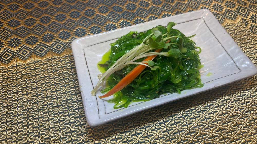 Seaweed salad 