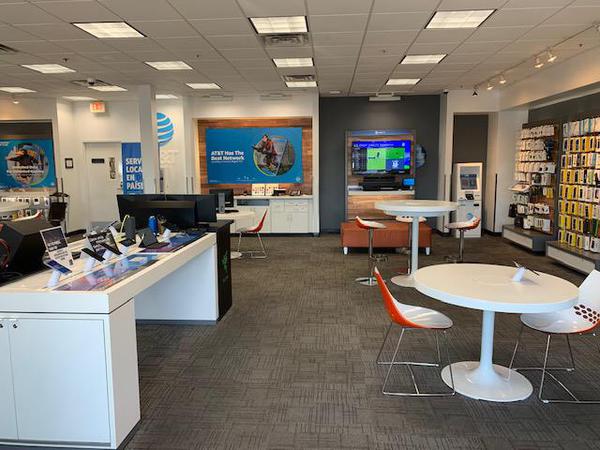 AT&T Store Photo