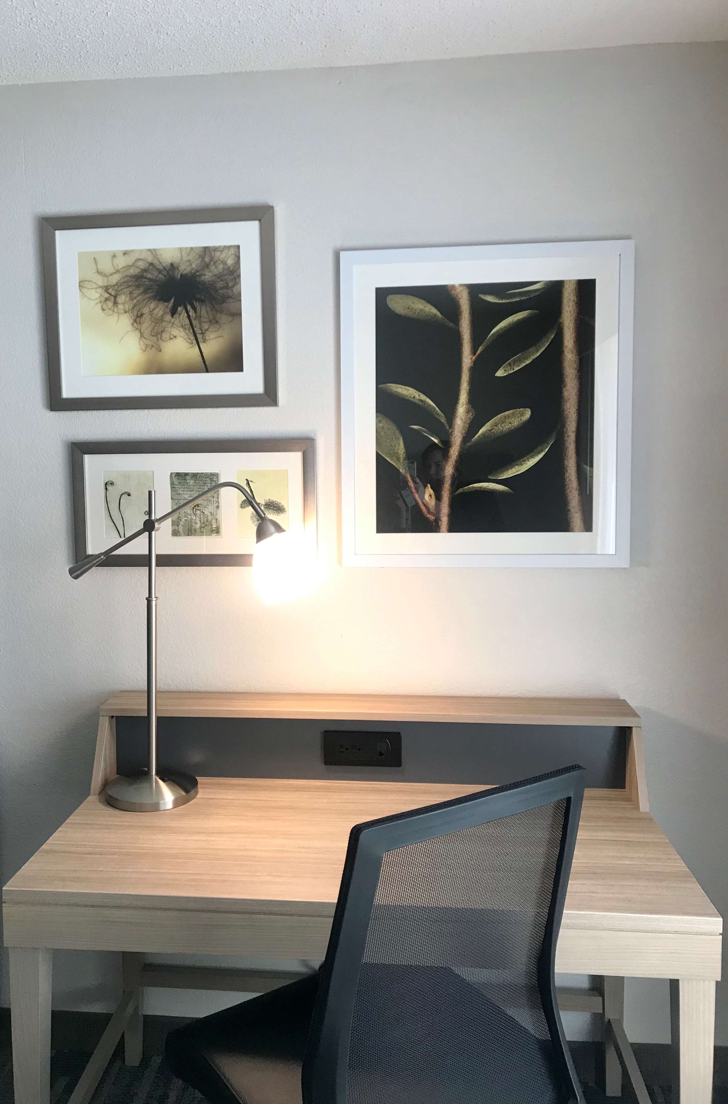 Guest Room Desk