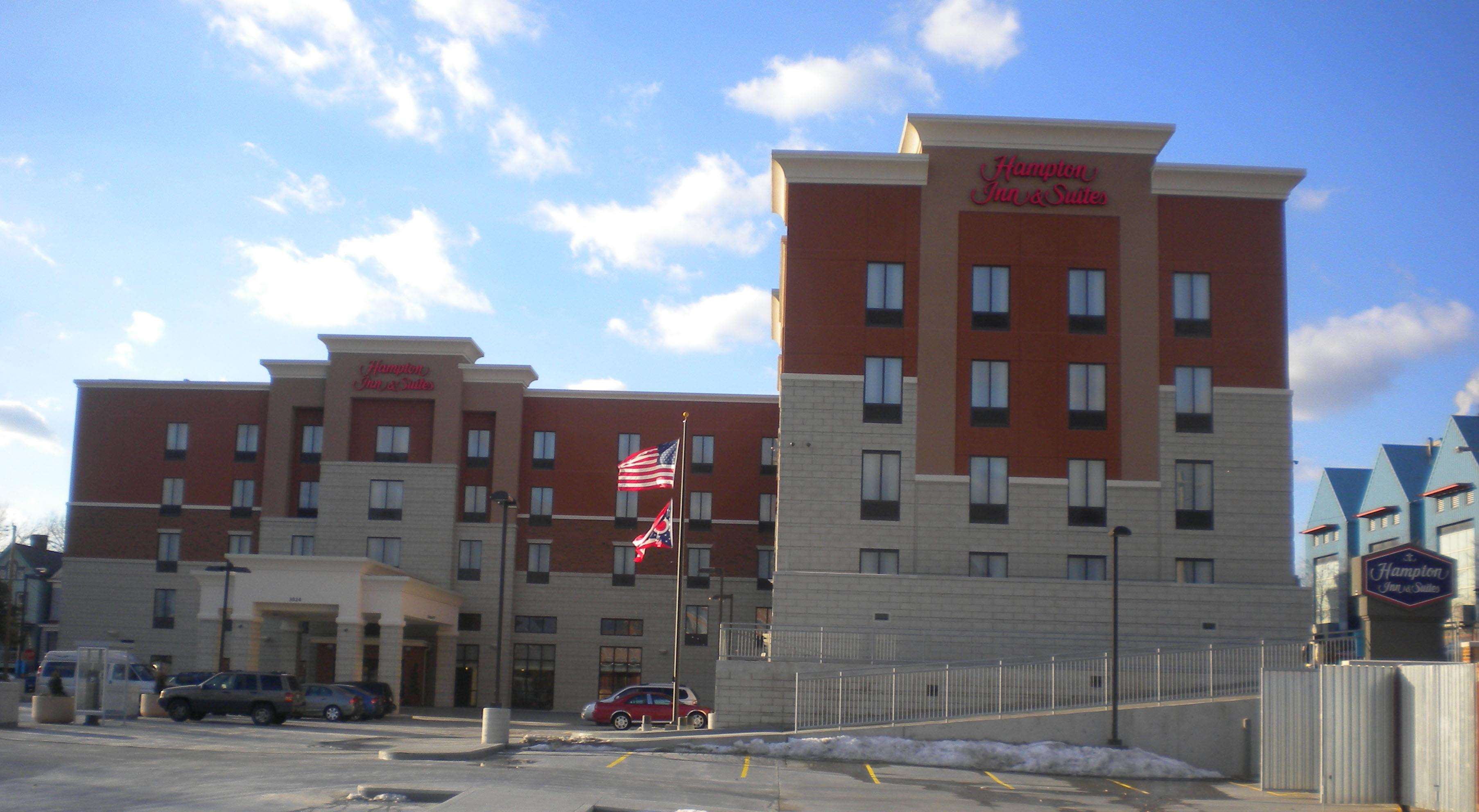 Hampton Inn & Suites Cincinnati/Uptown-University Area Photo