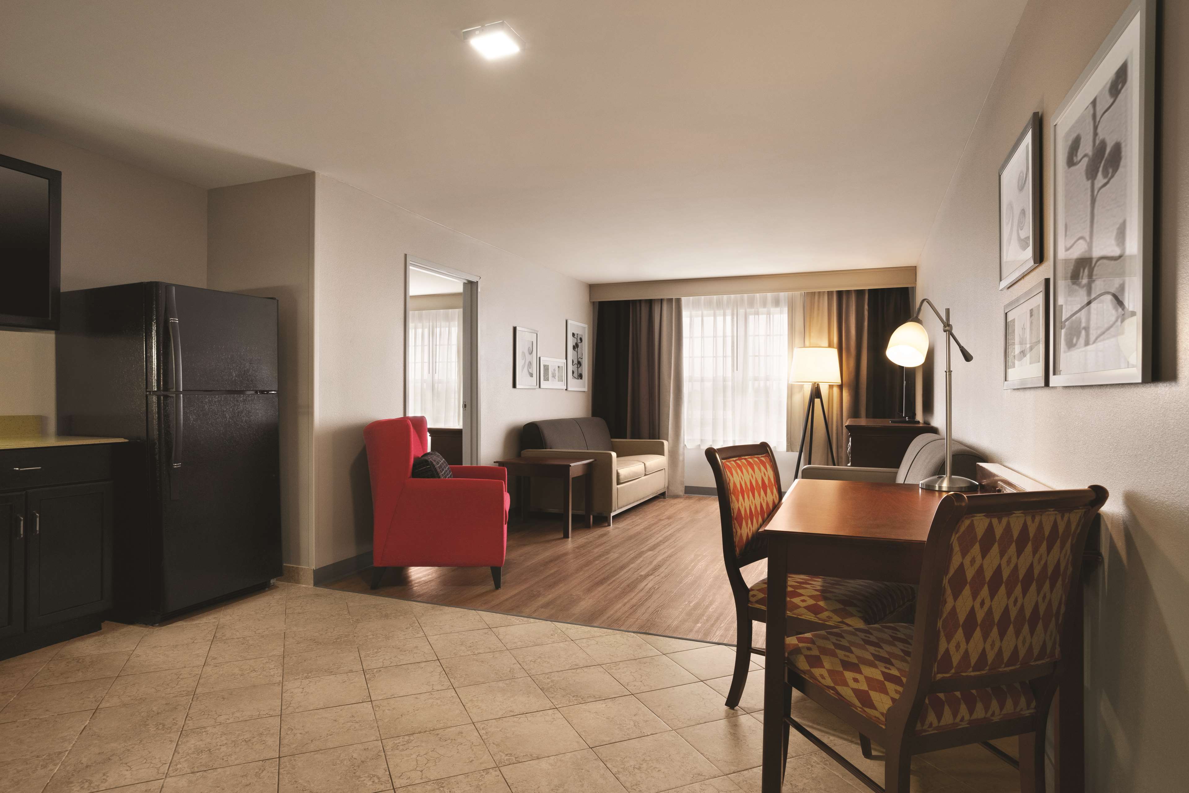 Country Inn & Suites by Radisson, Bowling Green, KY Photo