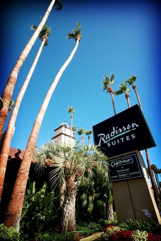 Radisson Suites Hotel Anaheim - Buena Park Photo