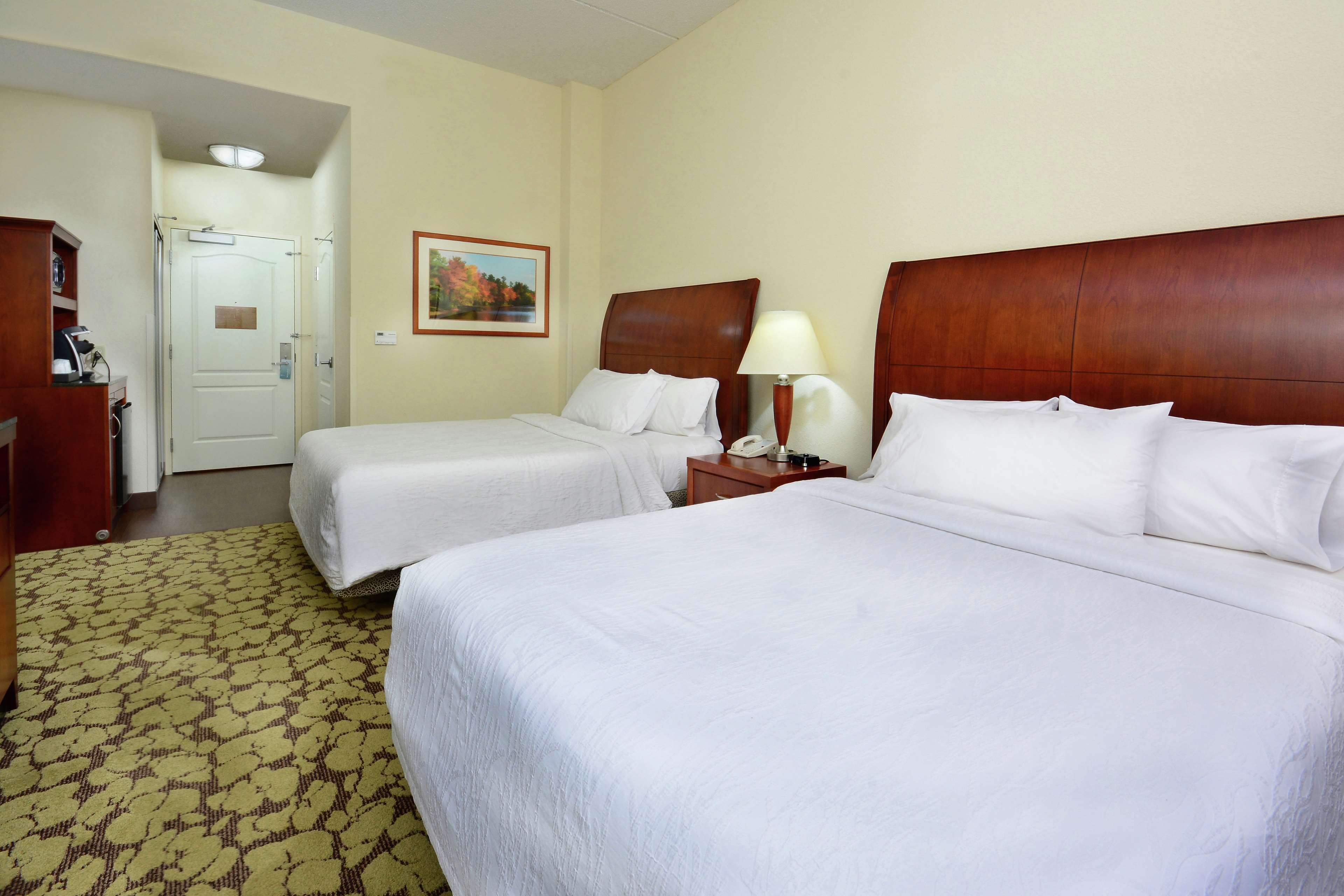 Hilton Garden Inn Raleigh Triangle Town Center Photo