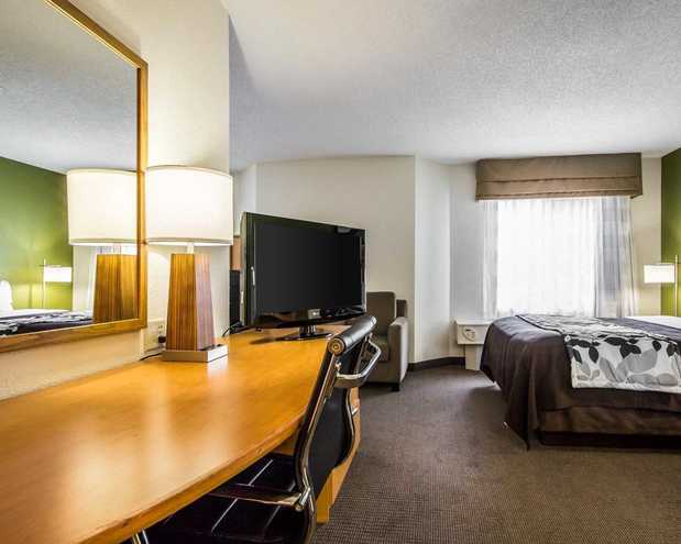 Images Sleep Inn & Suites Airport
