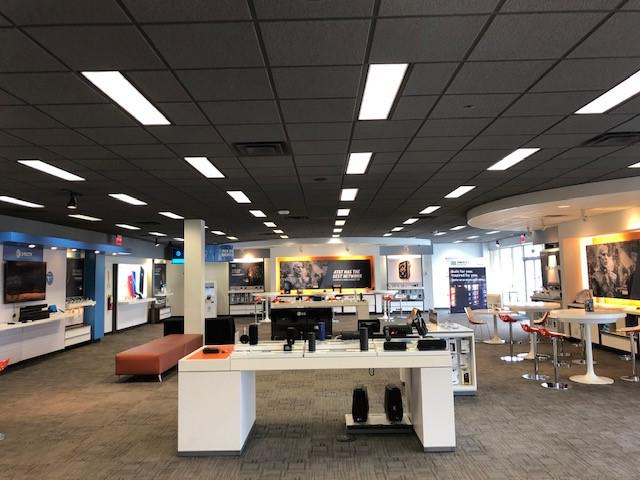 AT&T Store Photo