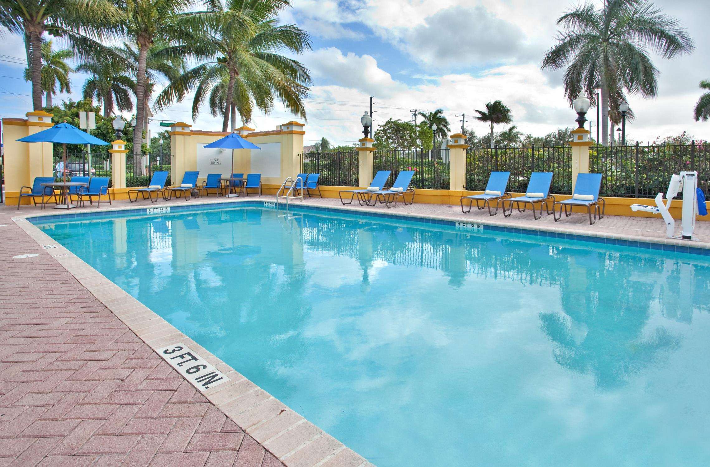 Hilton Garden Inn Boca Raton Photo