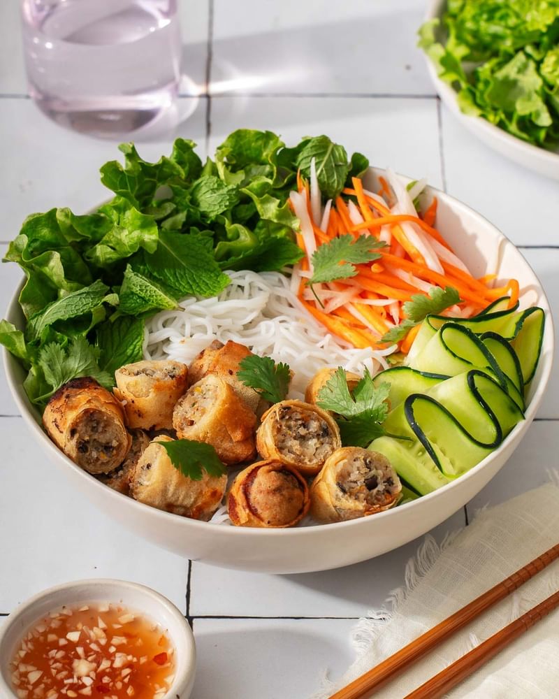 Bún Chả Giò