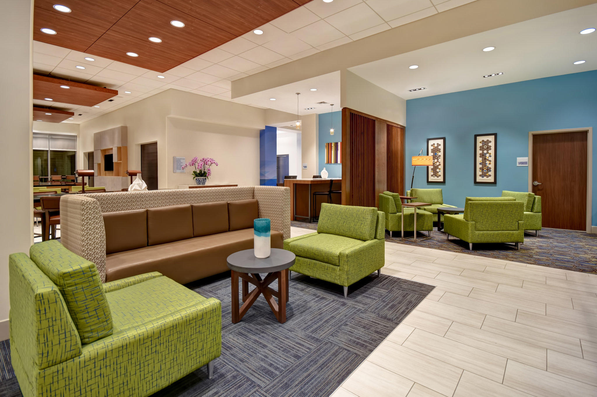 Holiday Inn Express & Suites Galveston Beach Photo