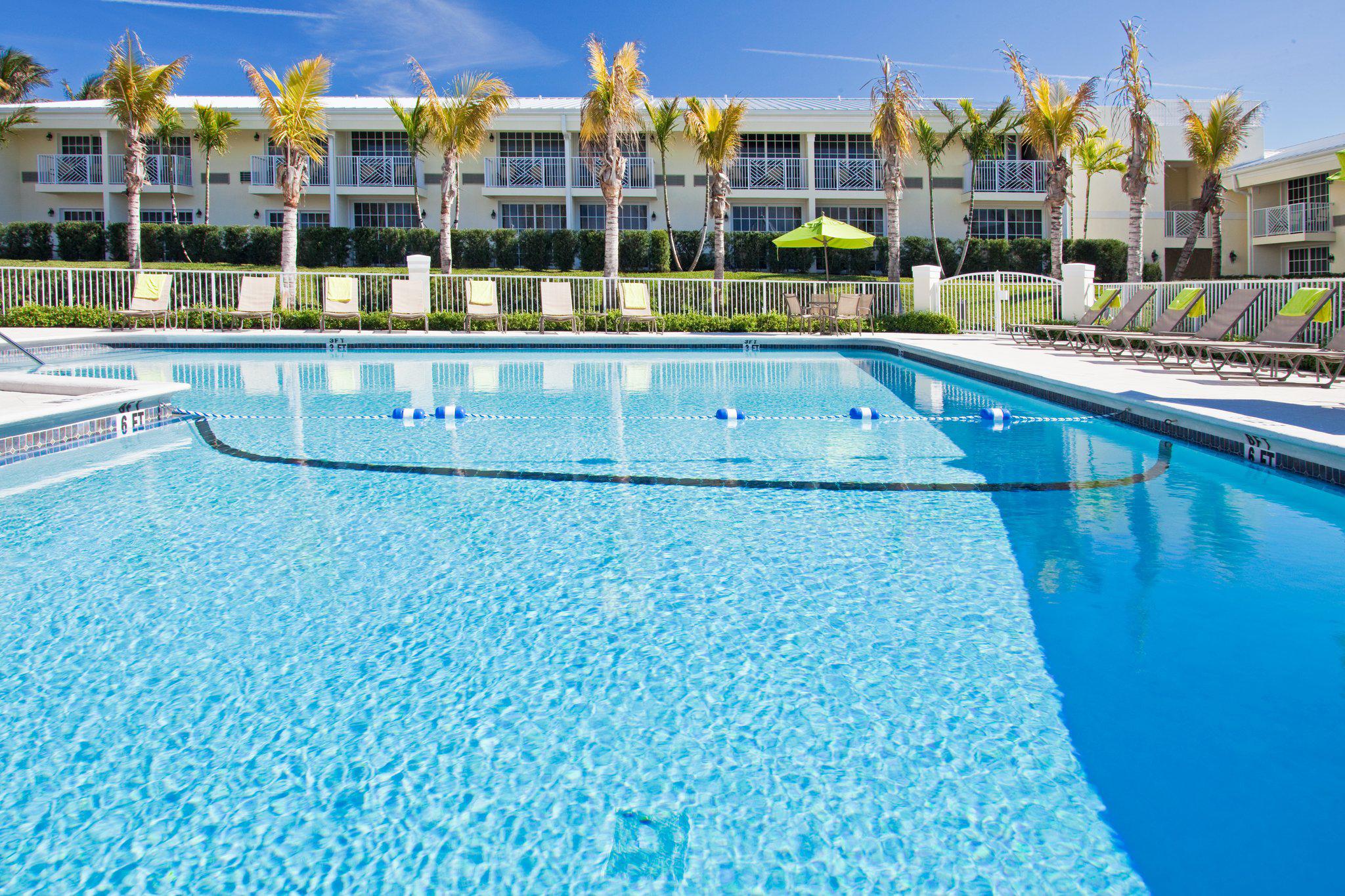 Holiday Inn Express North Palm Beach-Oceanview Photo