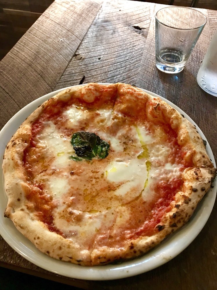 La Leggenda Pizzeria Photo