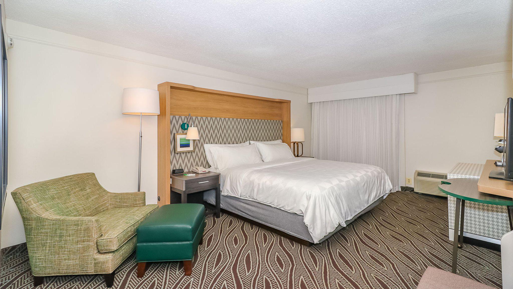 Holiday Inn Oceanfront @ Surfside Beach Photo