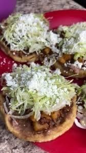 3 Sopes Champiñones