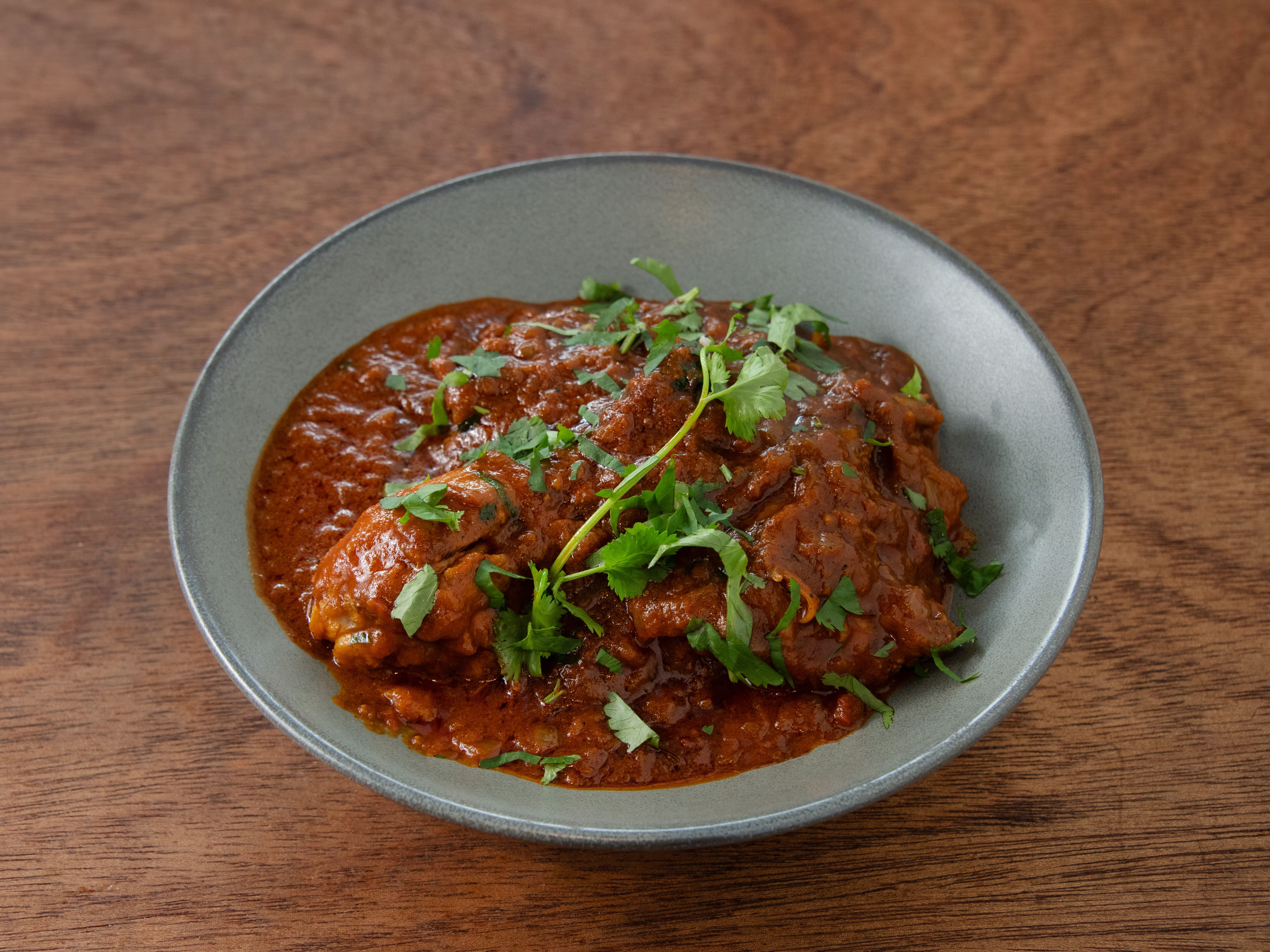CHICKEN BHUNA