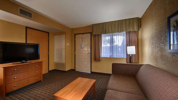 Images Best Western Plus Scottsdale Thunderbird Suites
