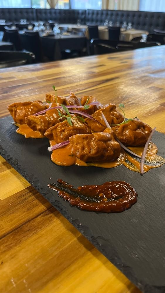 Butter Chicken Momo