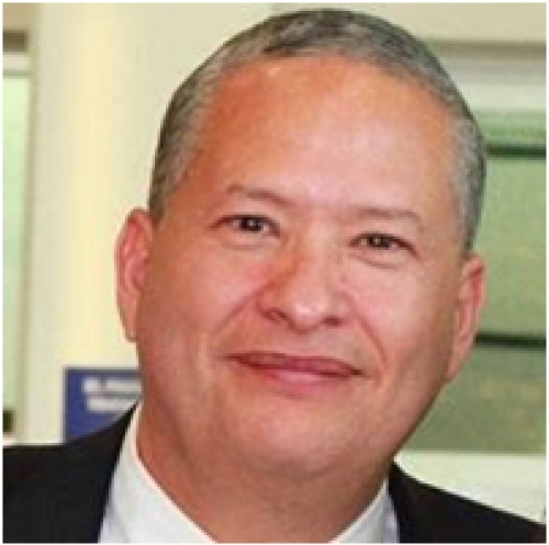 WhiteCrest - Smart Dentistry Logo