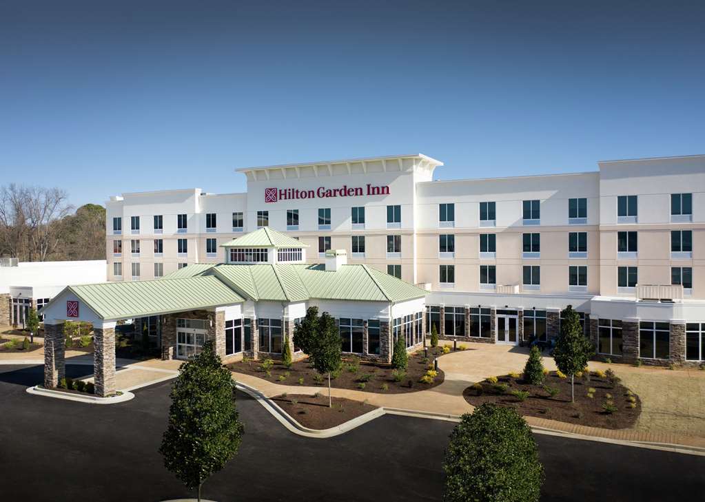 Hilton Garden Inn Olive Branch Logo