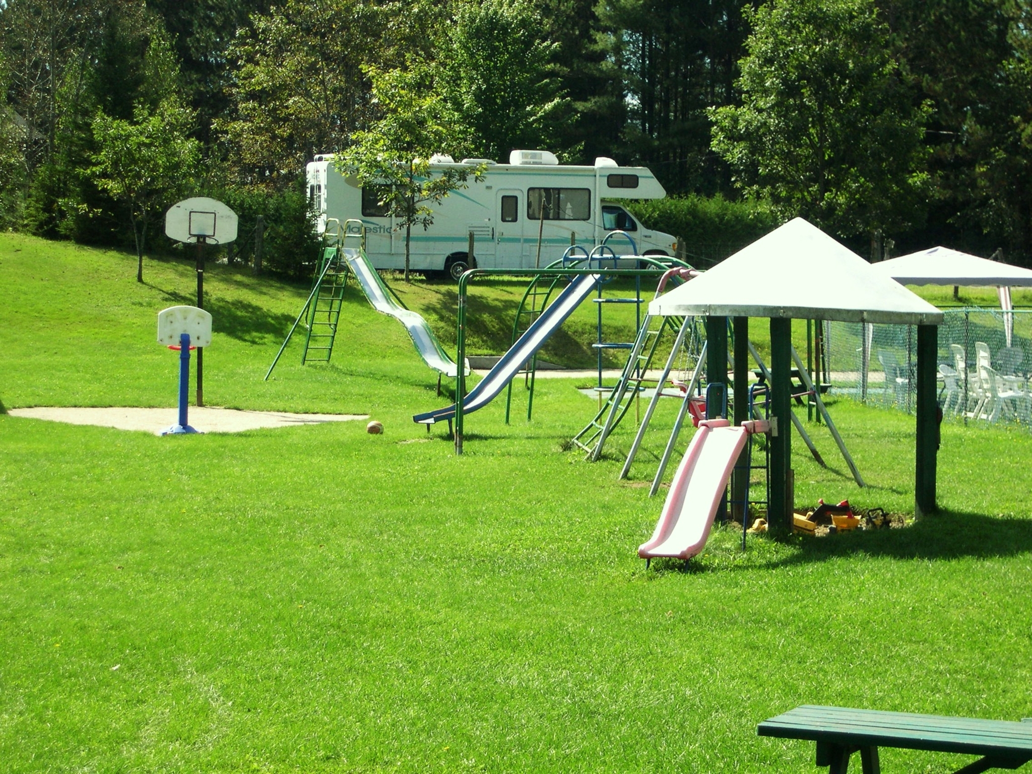 Camping Du Pont Couvert, Waterville QC Ourbis Camping Du Pont Couvert, Waterville QC Ourbis