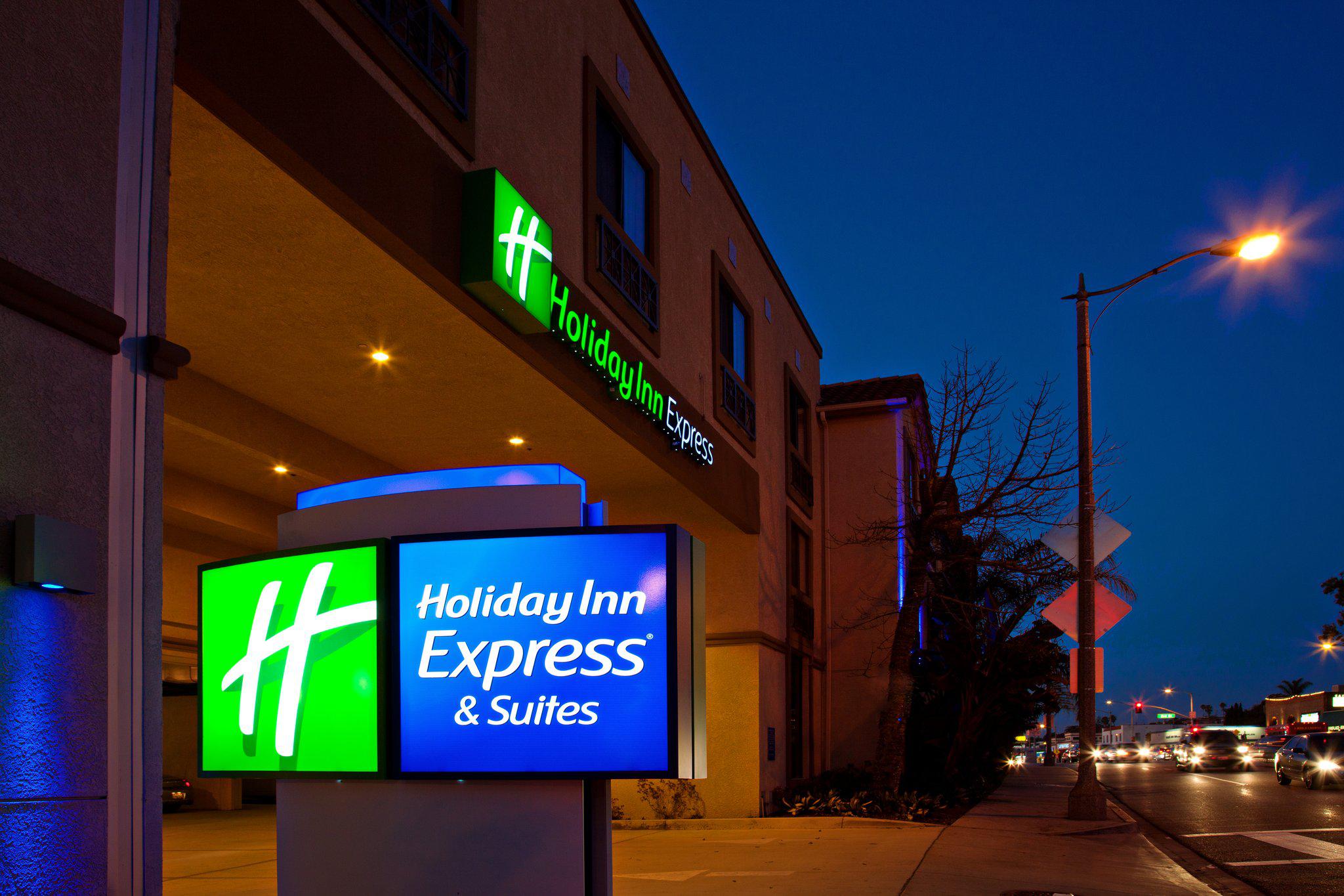 Holiday Inn Express & Suites Hermosa Beach Photo