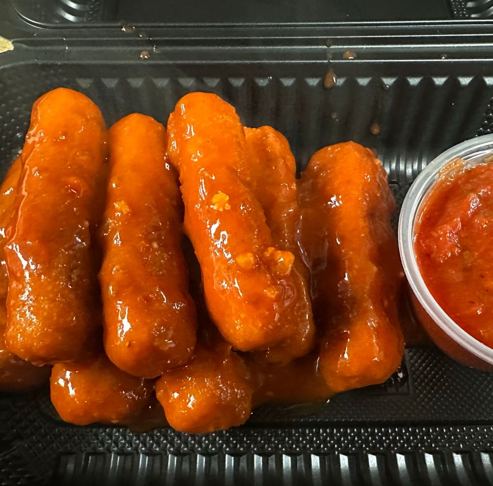 Spicy Mozzarella Sticks