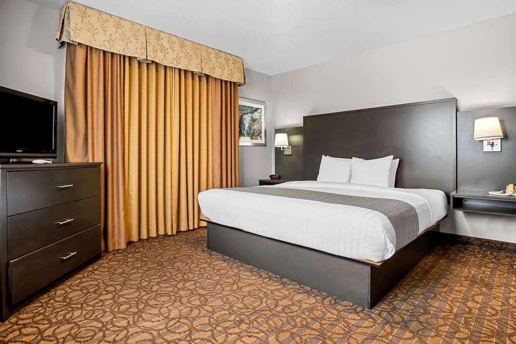 Best Western Sawtooth Inn & Suites Image