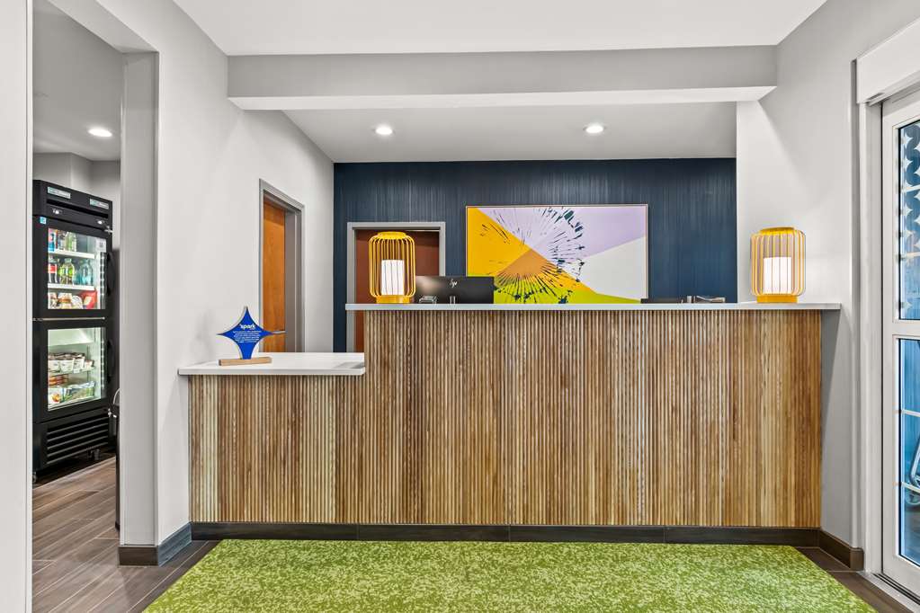 Spark by Hilton Hershey Near the Park Image