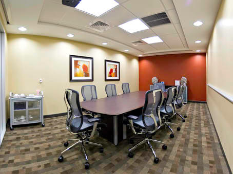 Regus - Florida, Vero Beach - Miracle Mile Plaza Photo