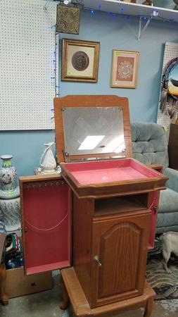 Images Salvage Garden Consignment