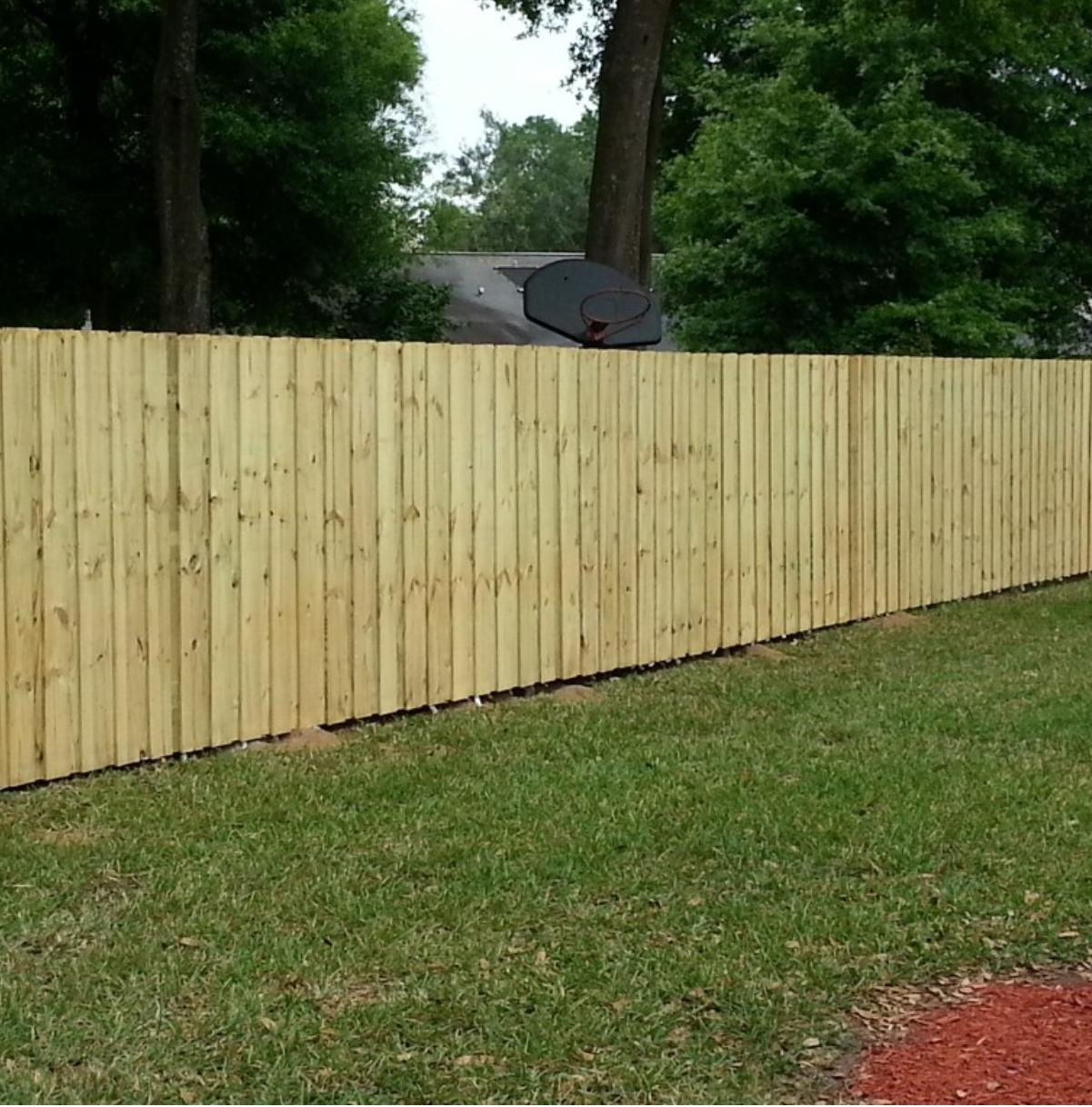 Dynamite Fence Tampa Image