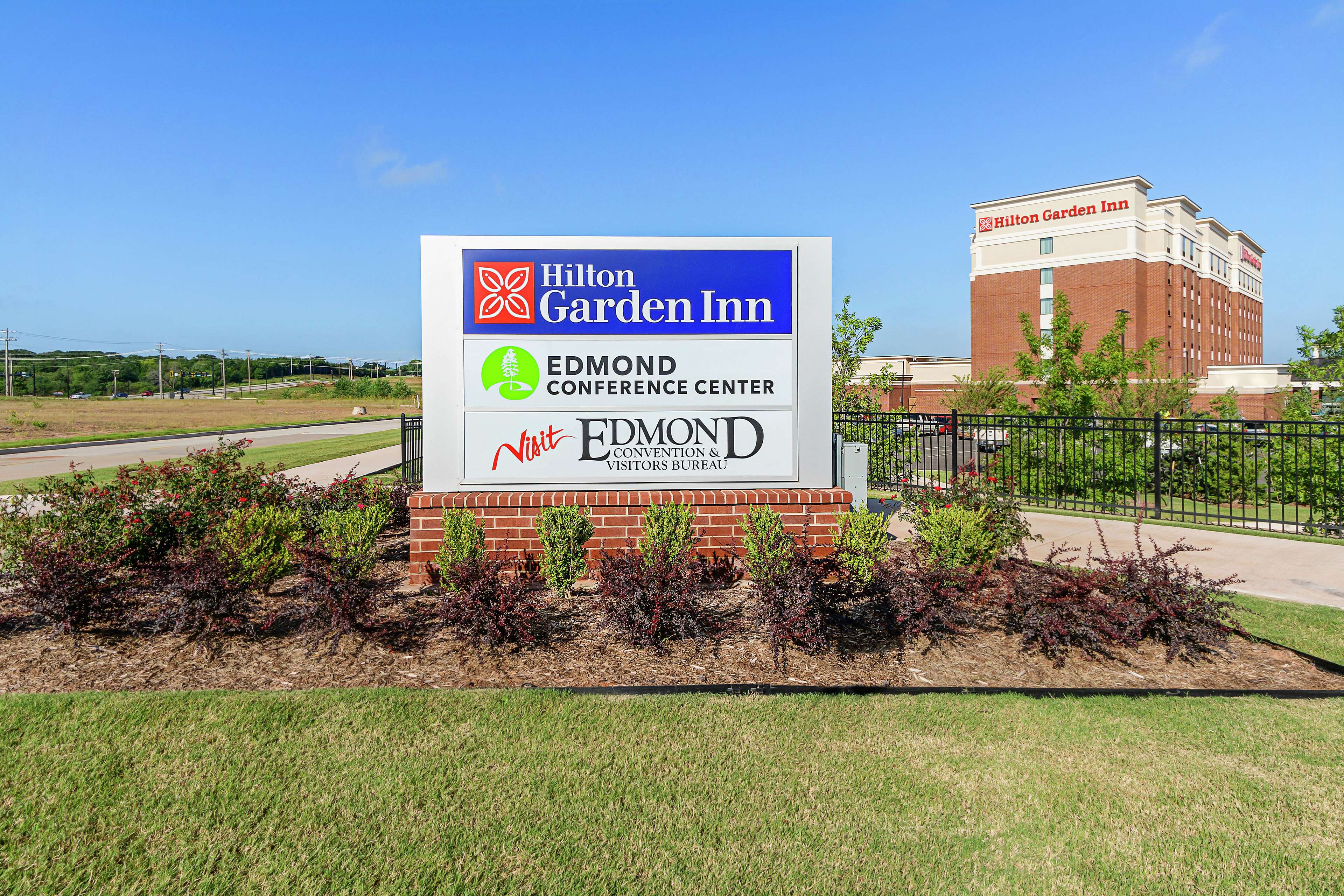Hilton Garden Inn Edmond Oklahoma City North 2833 Conference Drive Covell I-35 Edmond Ok Hotels Motels - Mapquest