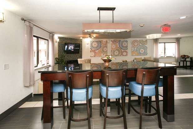 Images Best Western Executive Inn