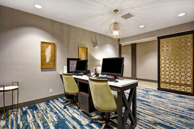 Images Homewood Suites by Hilton Warren Detroit