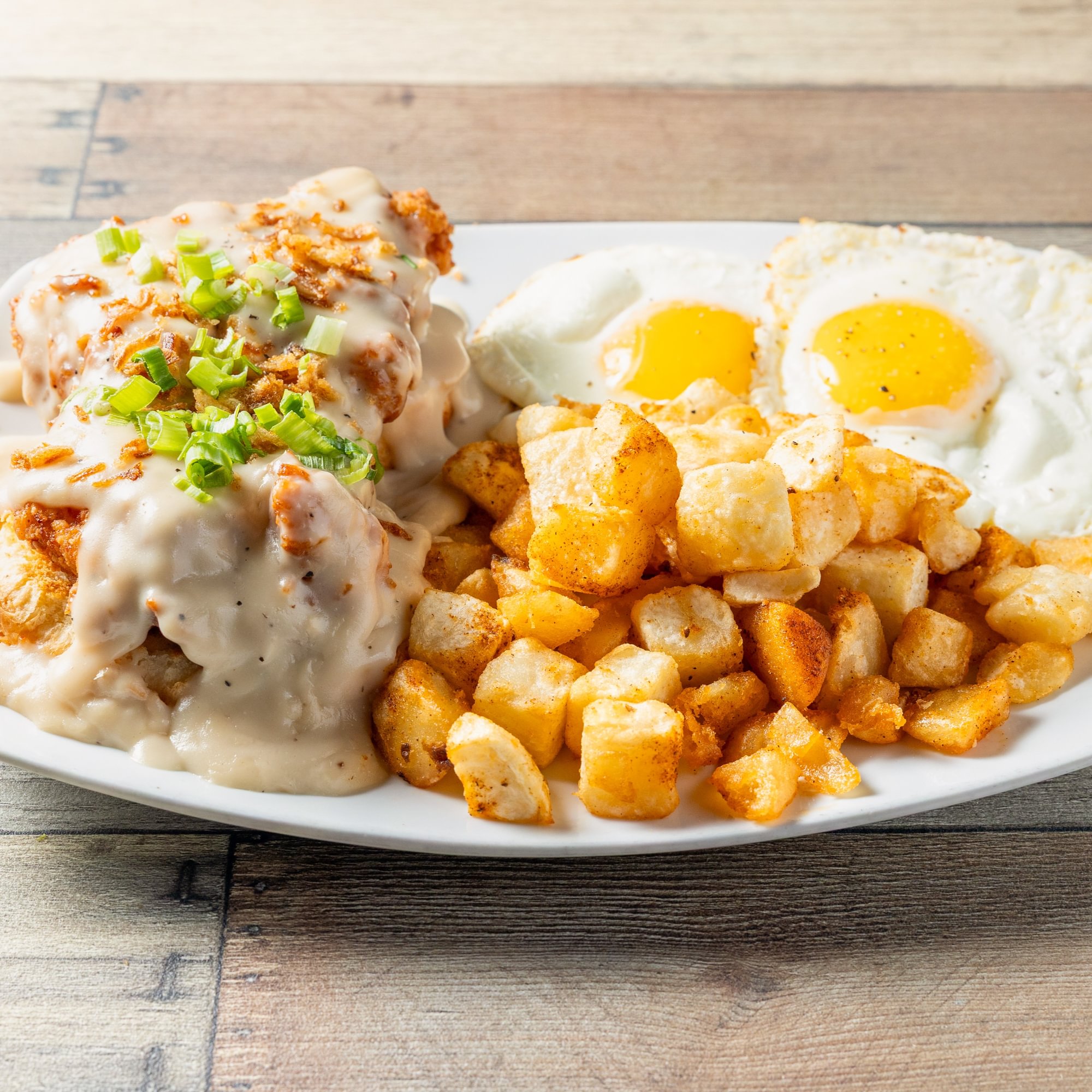 Chicken Biscuit & Gravy (Halal)